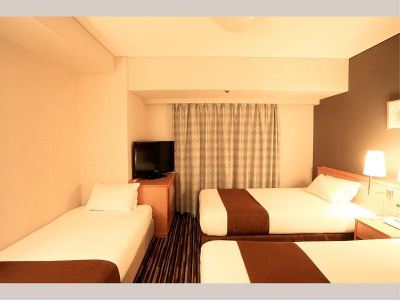 Smile Hotel Tokushima Extérieur photo